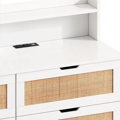 Cassettiera Accent a 6 cassetti in rattan con luci LED e presa di corrente, bianco