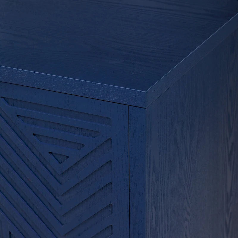 Credenza in stile retrò con ripiani regolabili