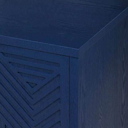Credenza in stile retrò con ripiani regolabili