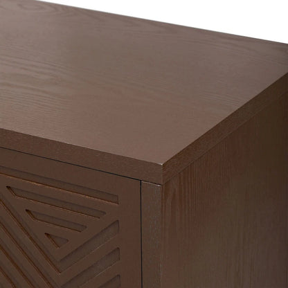 Credenza in stile retrò con ripiani regolabili